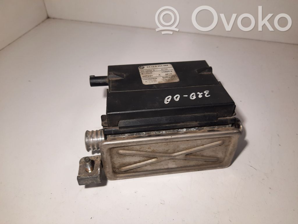 Coolant heater   6904668
