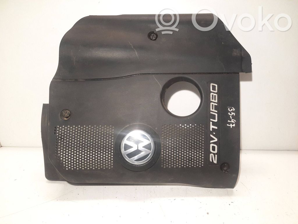 Volkswagen PASSAT B5 Couvercle cache moteur 