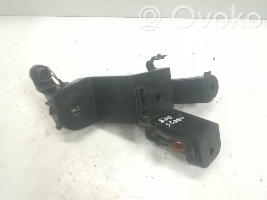 BMW 5 E60 E61 Tail light bulb cover holder 