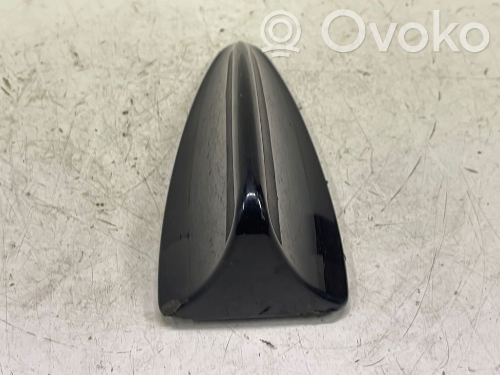 BMW 5 E60 E61 Stogo (GPS) antenos dangtelis 