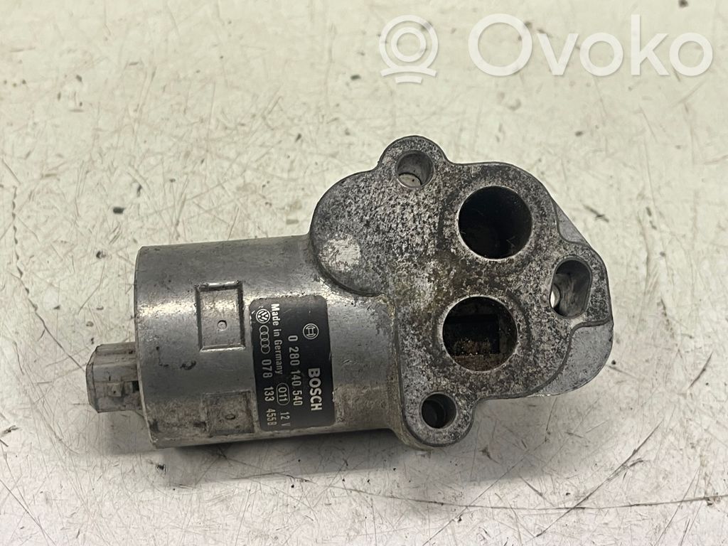 Audi A6 S6 C4 4A Valvola di regolazione del minimo 