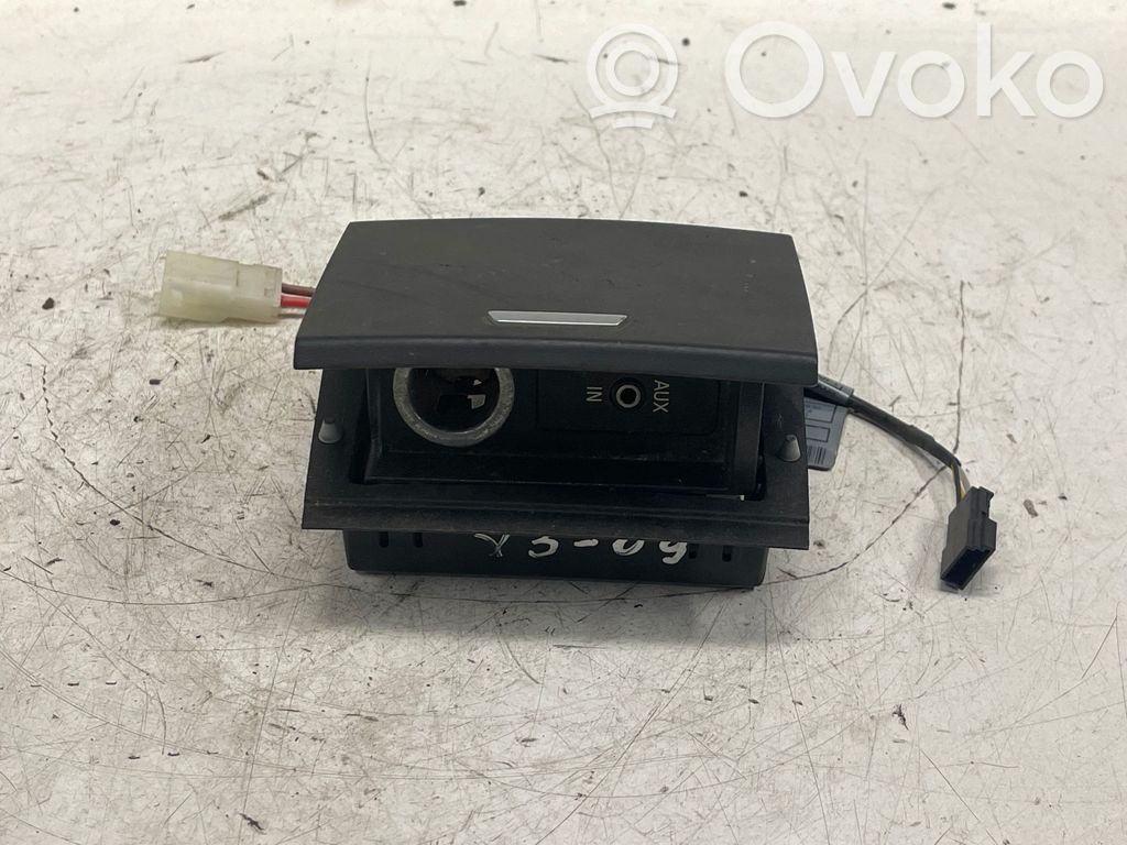 Encendedor delantero   3428288,3414022