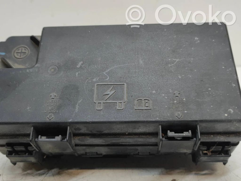 Chrysler Voyager Fuse module 