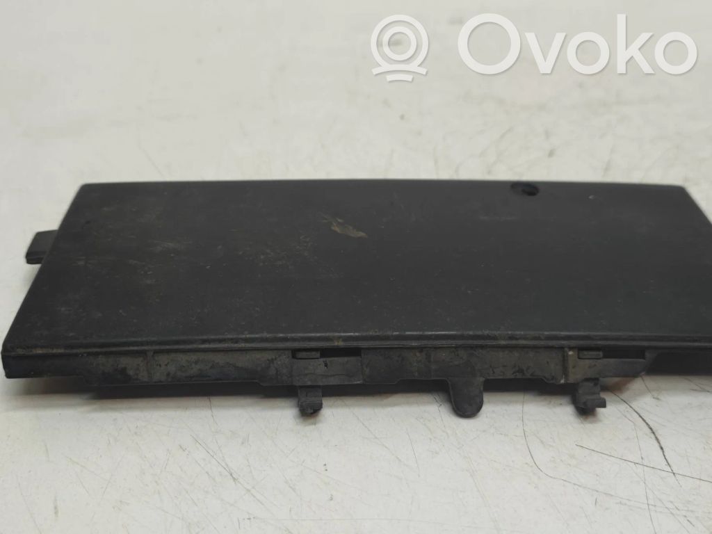 BMW 5 E34 Vilkšanas cilpas vāciņš 
