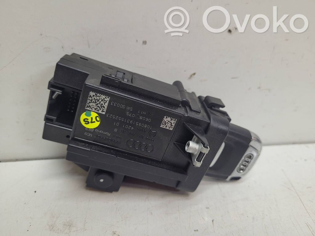 Audi A4 S4 B8 8K Virtalukko 