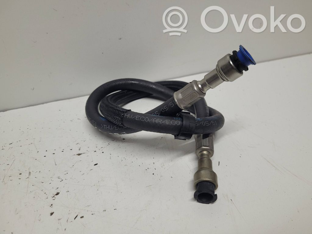 BMW 5 E60 E61 Caurule (-es) / šļūtene (-es) 