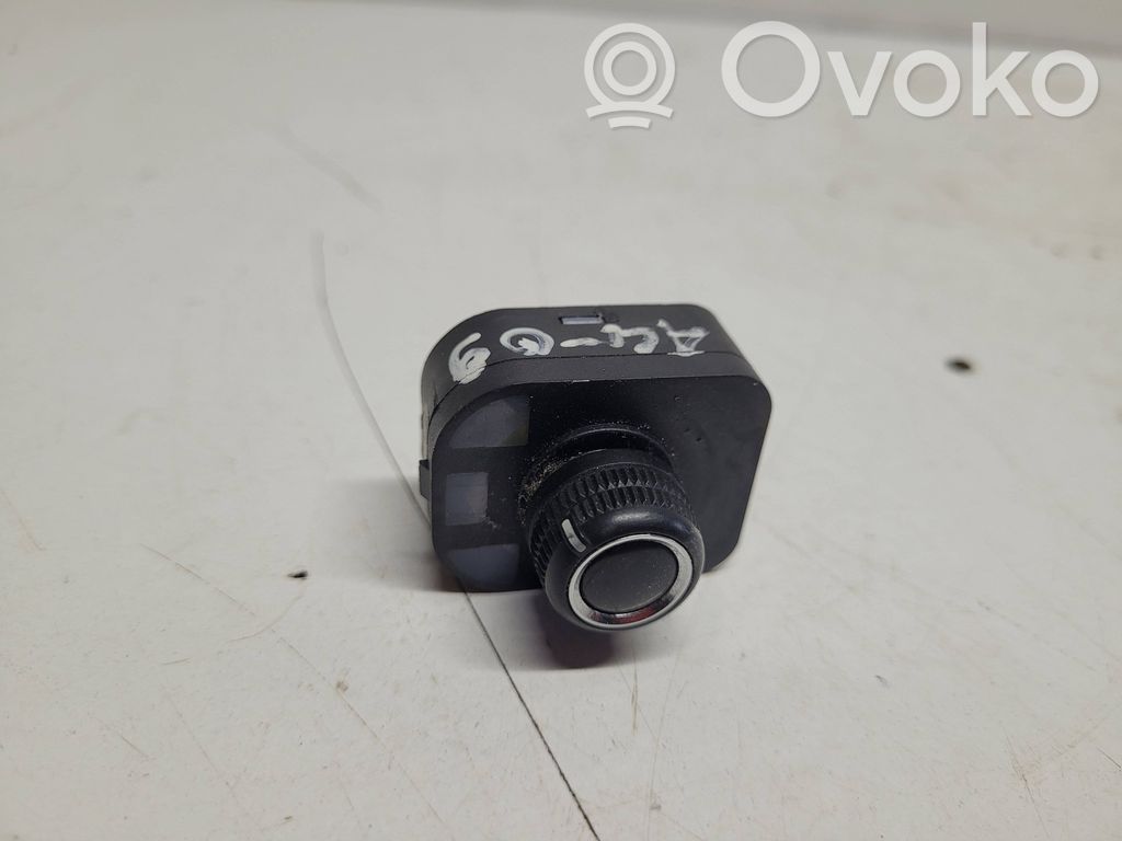 Audi A4 S4 B8 8K Przycisk regulacji lusterek bocznych 