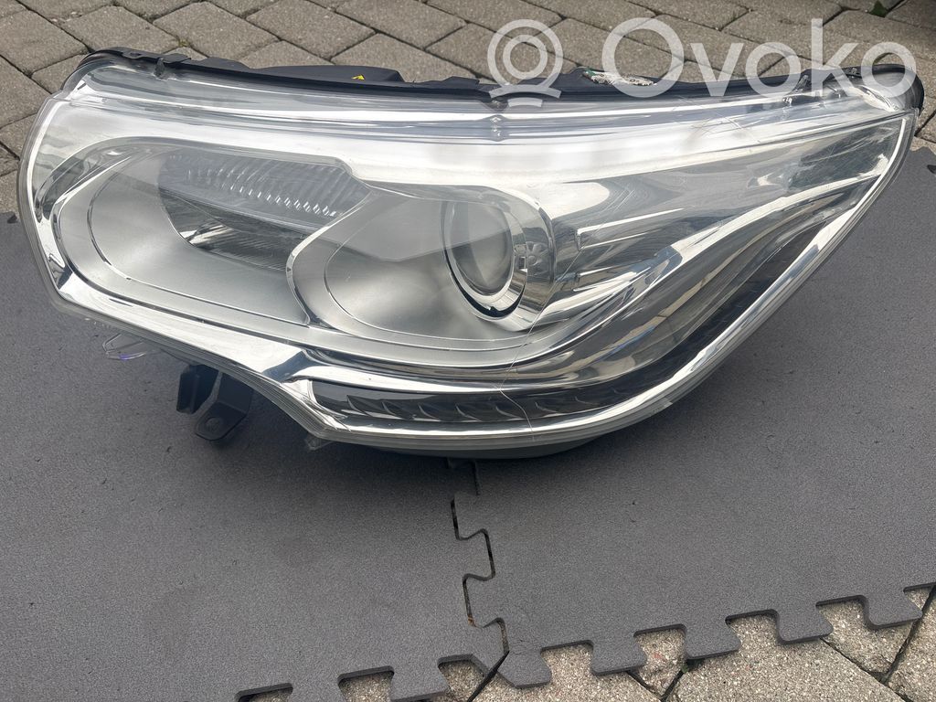 Citroen DS4 Lampa przednia 