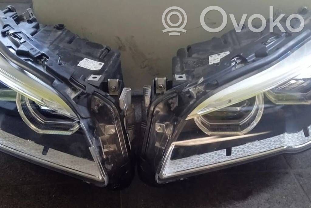 BMW 5 F10 F11 Lampy przednie / Komplet 