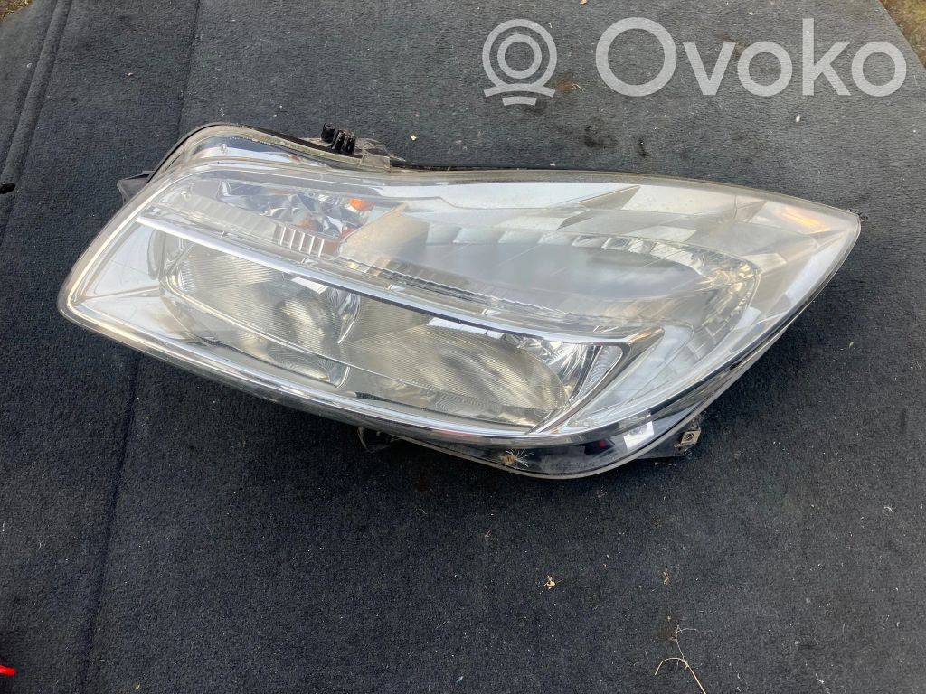 Opel Insignia A Phare frontale 