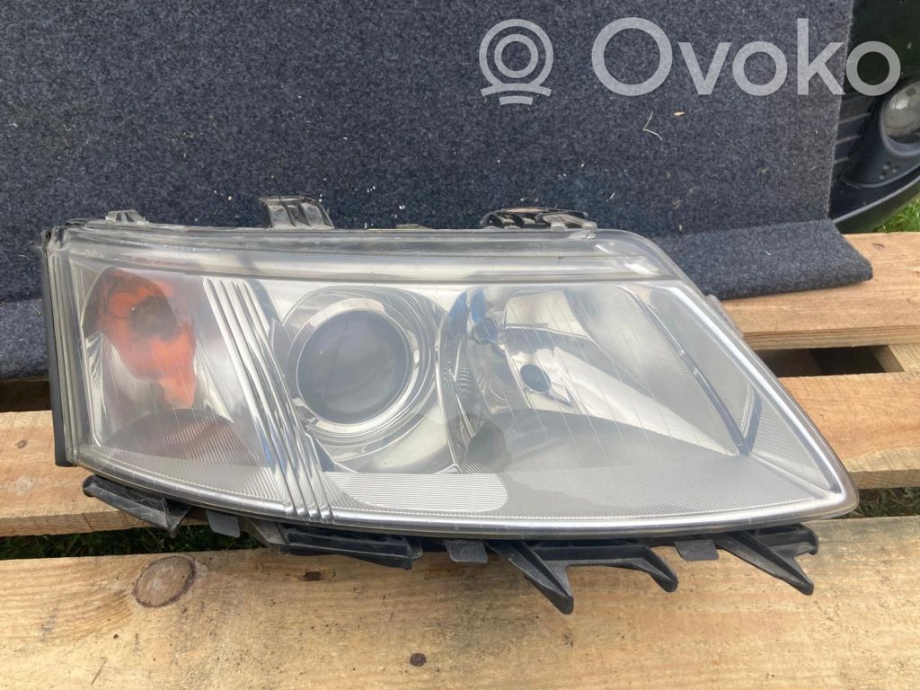 Headlight/headlamp   155820