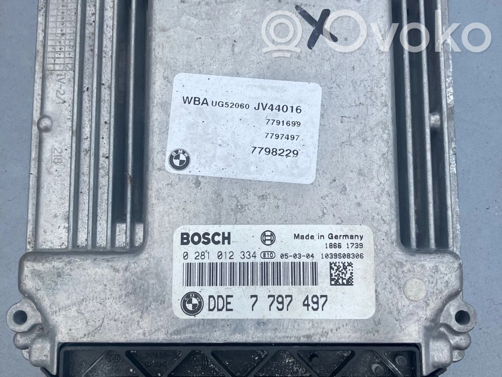 BMW 1 E81 E87 Engine control unit/module 