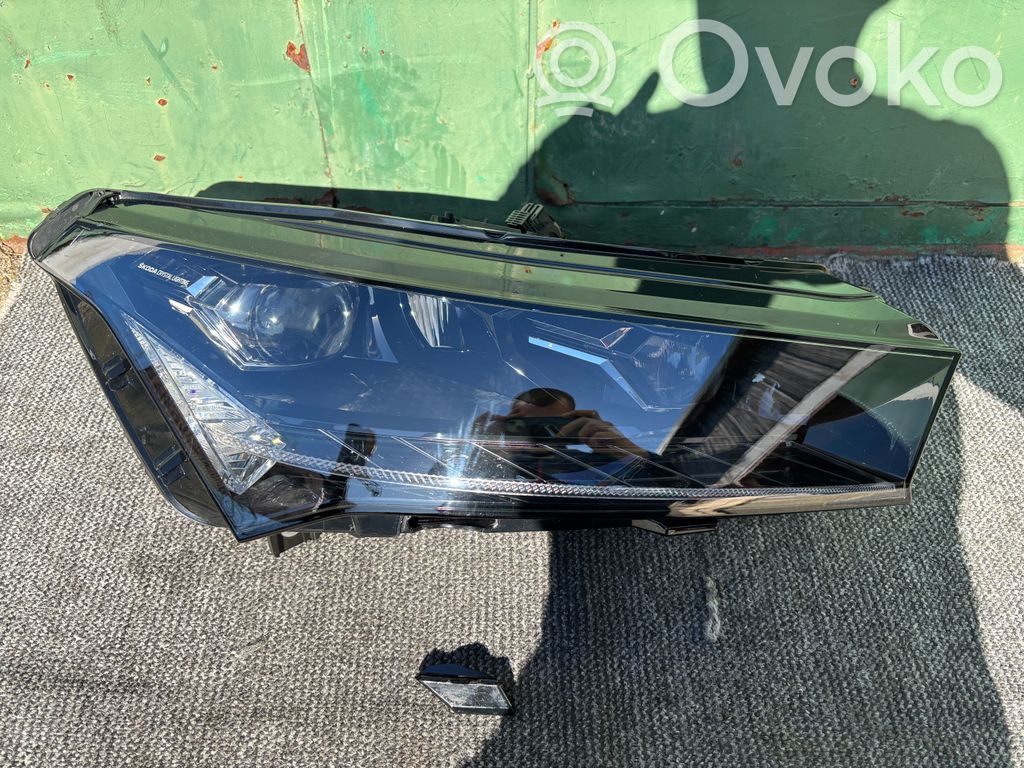 Skoda Enyaq iV Lampa przednia 