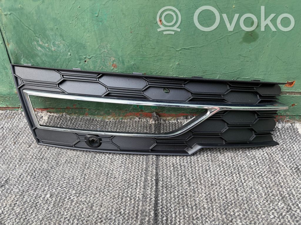 Skoda Octavia Mk4 Kratka dolna zderzaka przedniego 