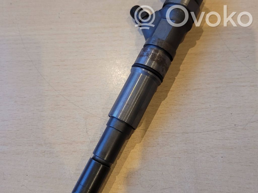 Fuel injector   0445110209,58517,2529