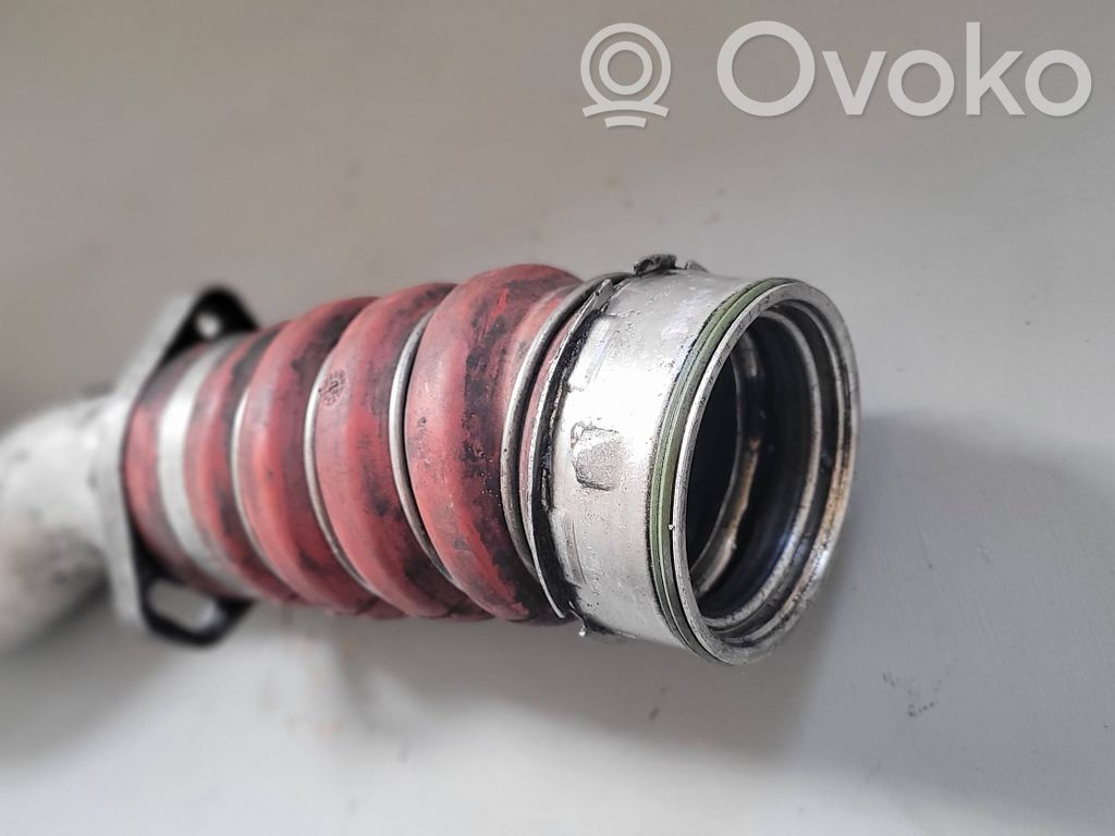 Intercooler hose/pipe   7801957