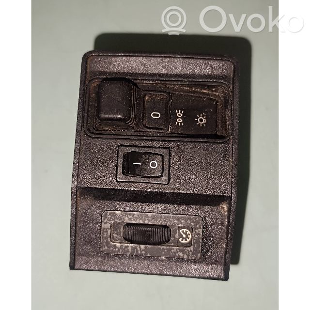 Light switch   83512351