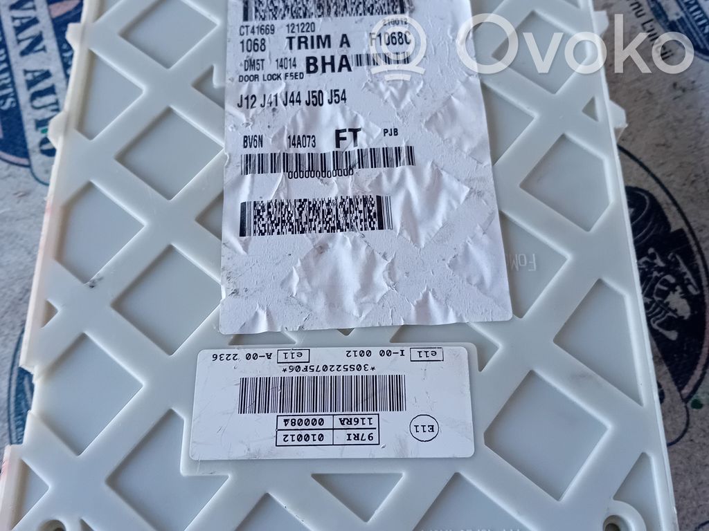 Ford Focus Fuse module 