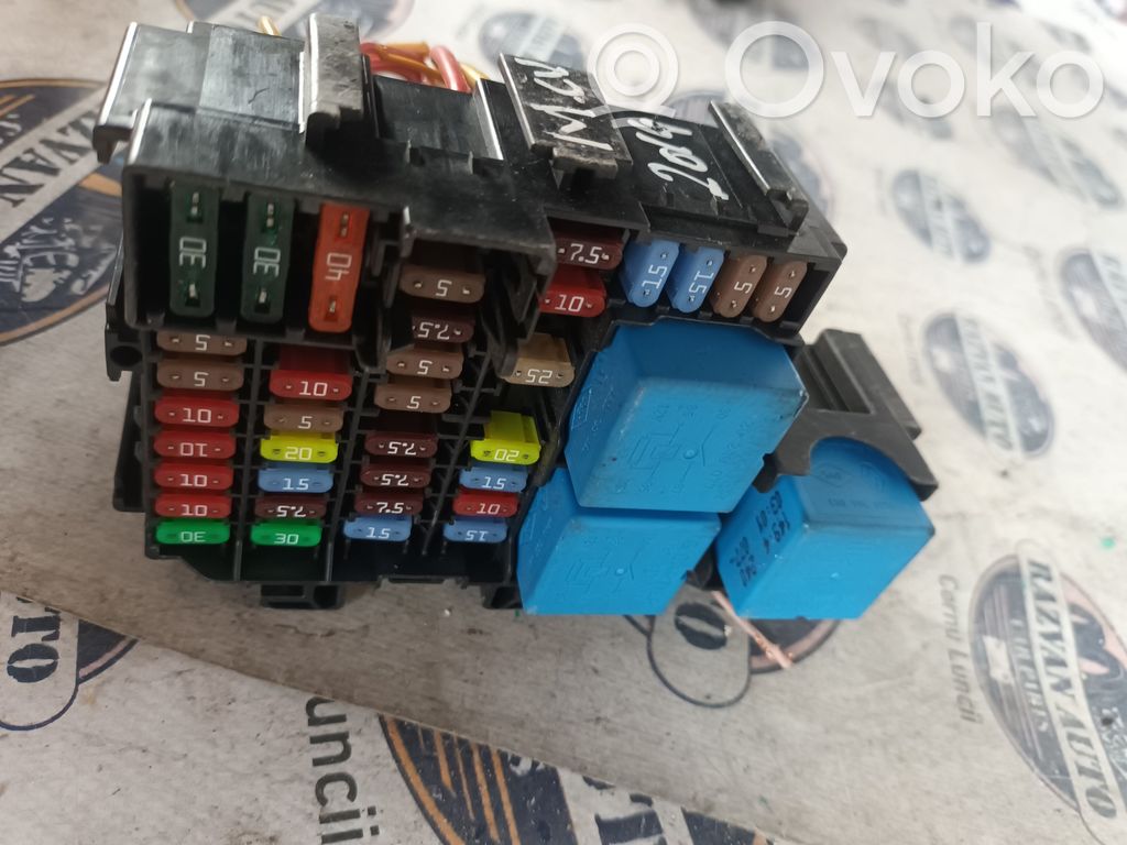 Módulo de fusible   1494240,1494240