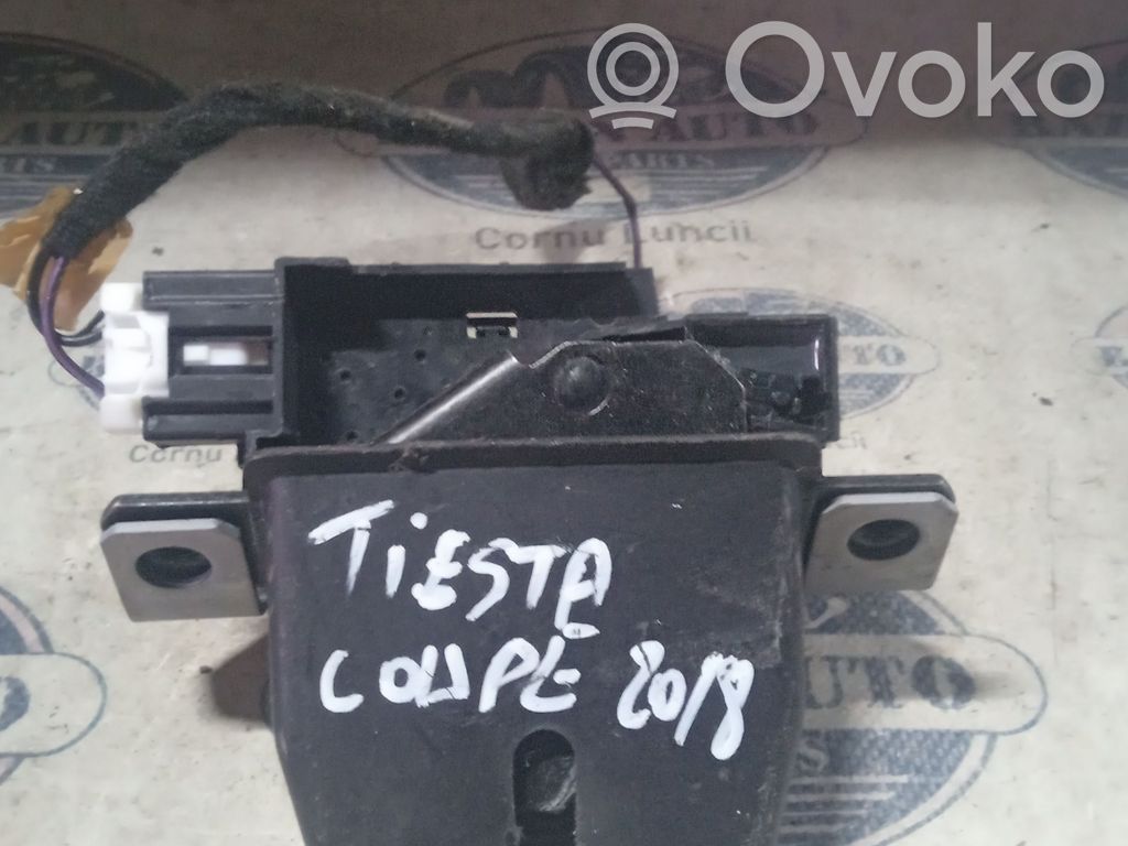 Ford Fiesta Spoiler tylnej szyby klapy bagażnika 