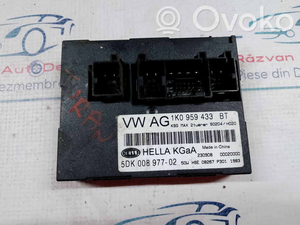 Volkswagen Cross Touran I Comfort/convenience module 