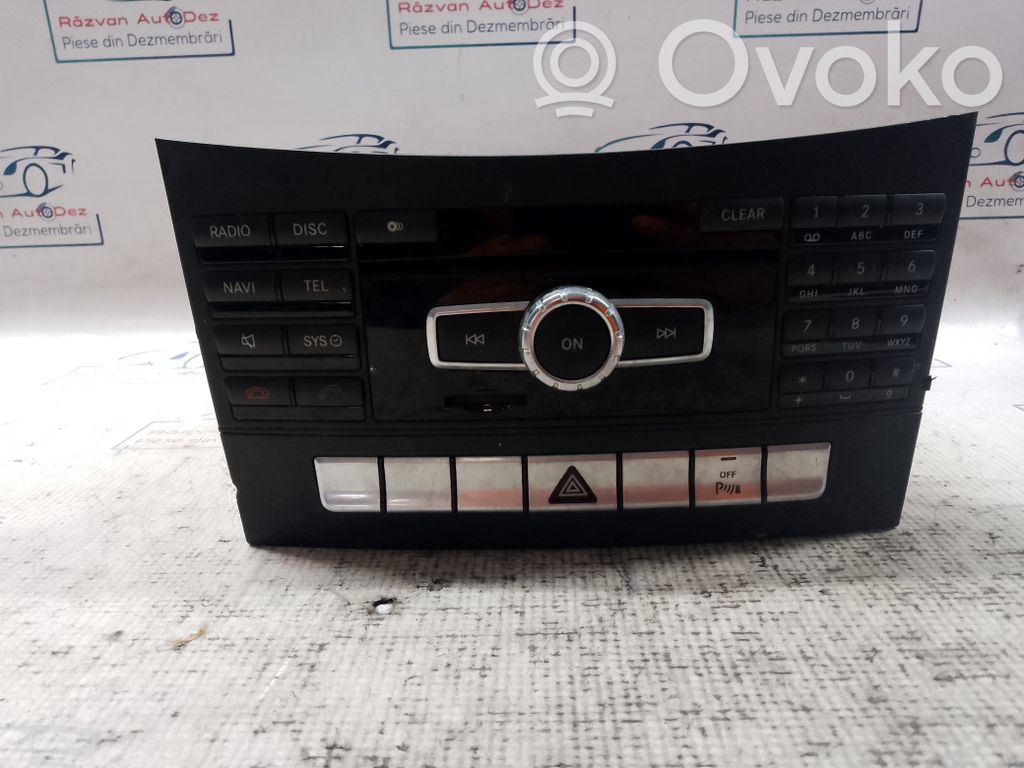 Stacja multimedialna GPS / CD / DVD   A2189005703,29217,A2189005703