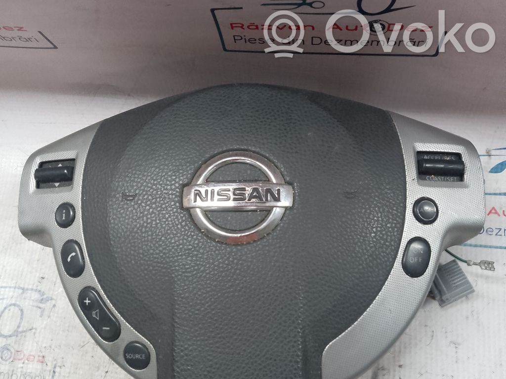 Nissan Qashqai Надувная подушка для руля 