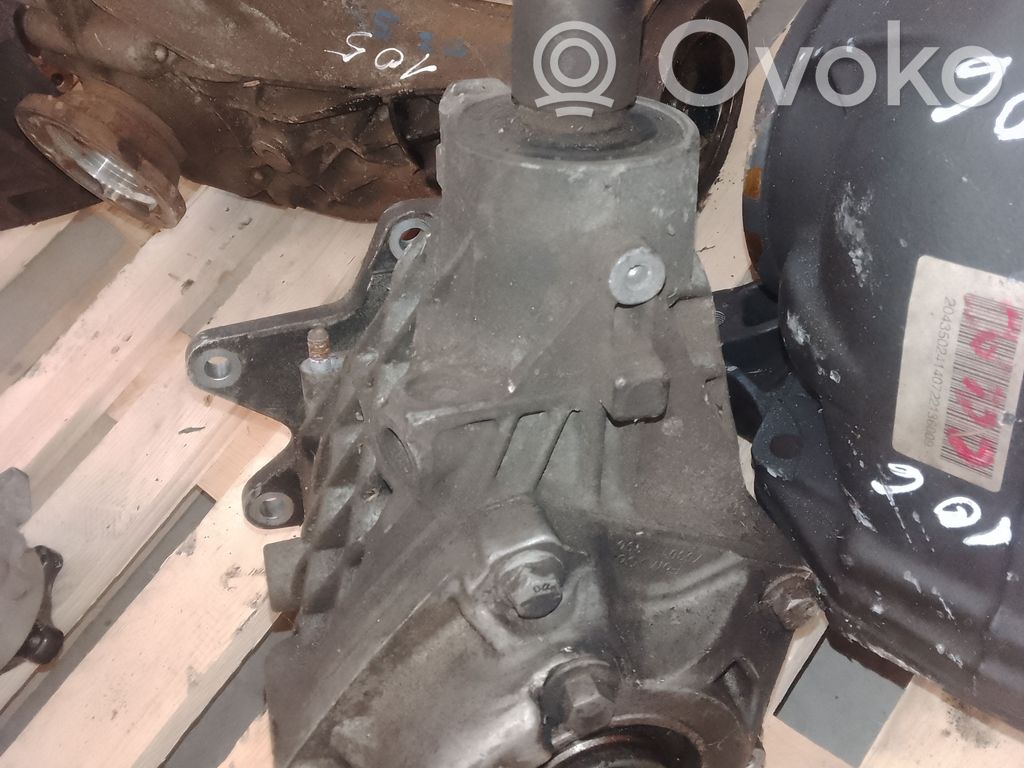 Front differential   33102