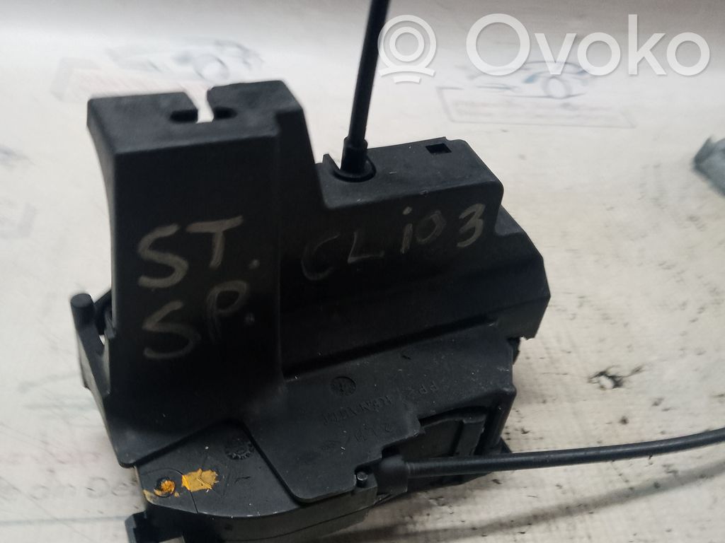 Renault Clio III Zamek drzwi tylnych 