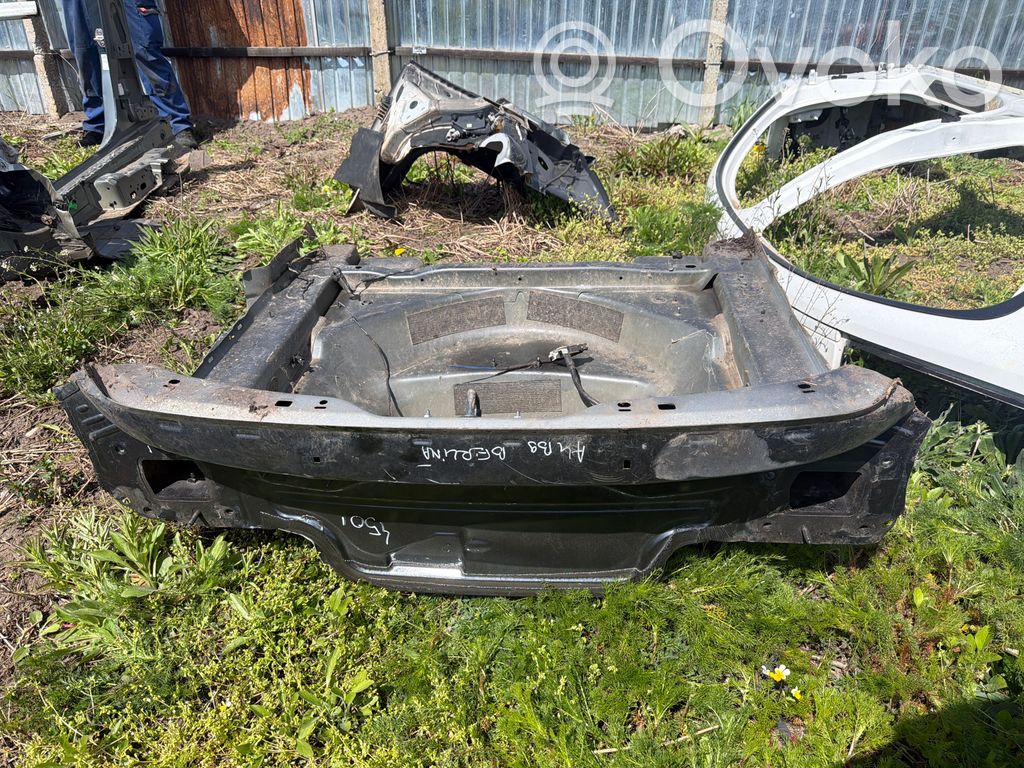 Panel lateral trasero   8W9809838C