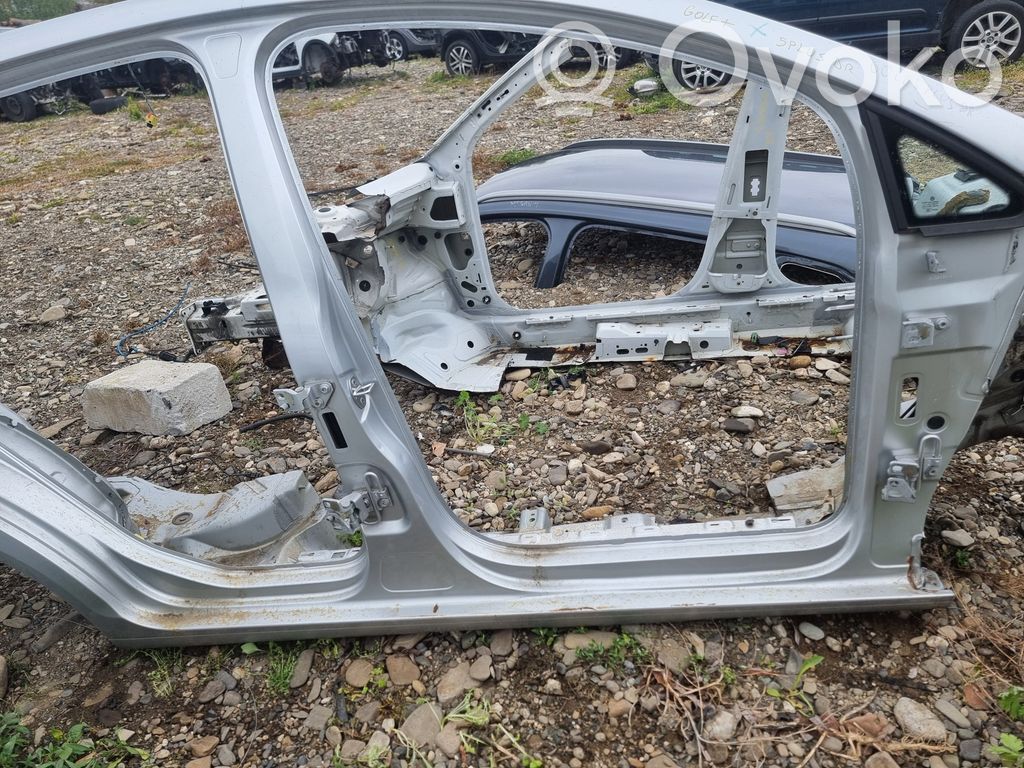 Volkswagen Golf VI Priekinis slenkstis (kėbulo dalis) 