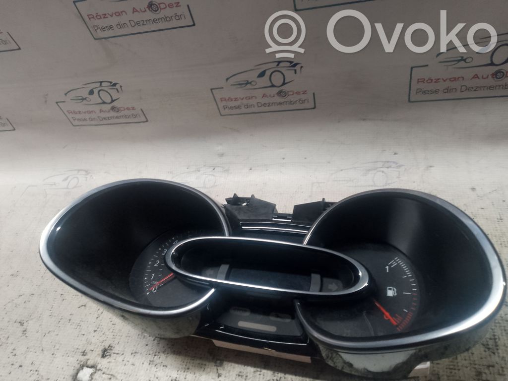 Renault Clio IV Licznik / Prędkościomierz 