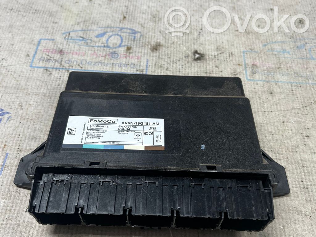 Ford Focus Moduł / Sterownik komfortu 