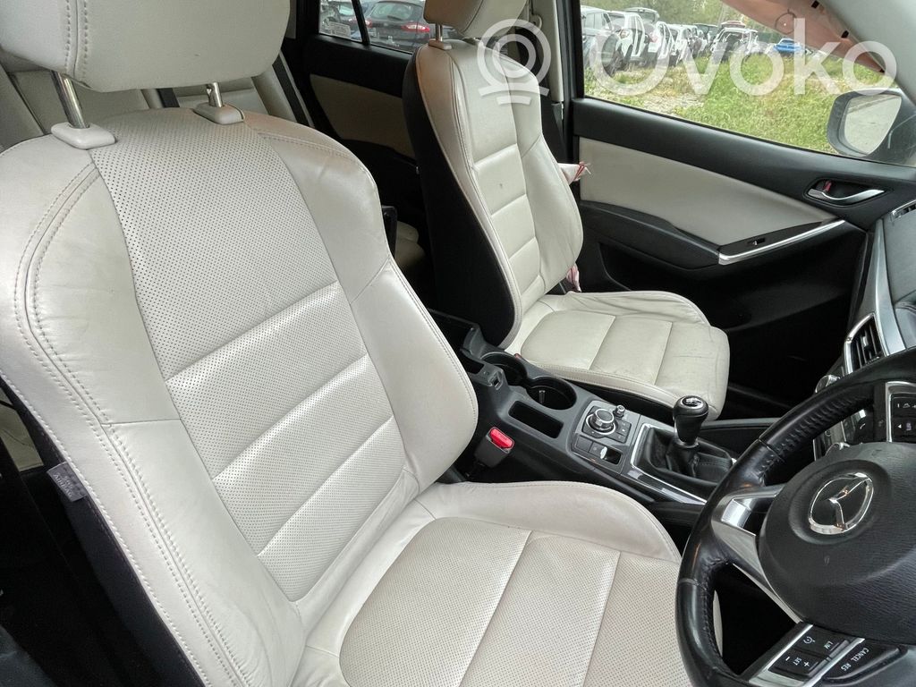 Interior set