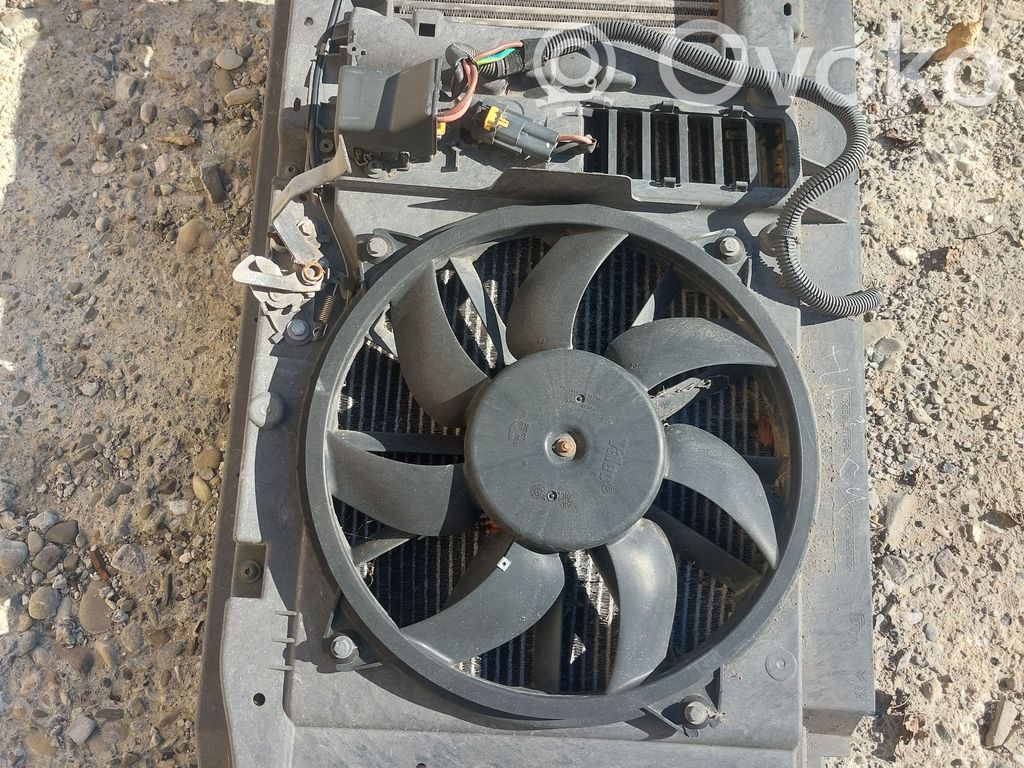 Radiator support slam panel