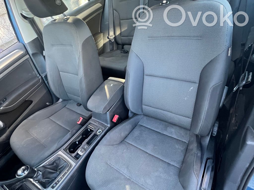 Volkswagen Golf VII Juego interior 