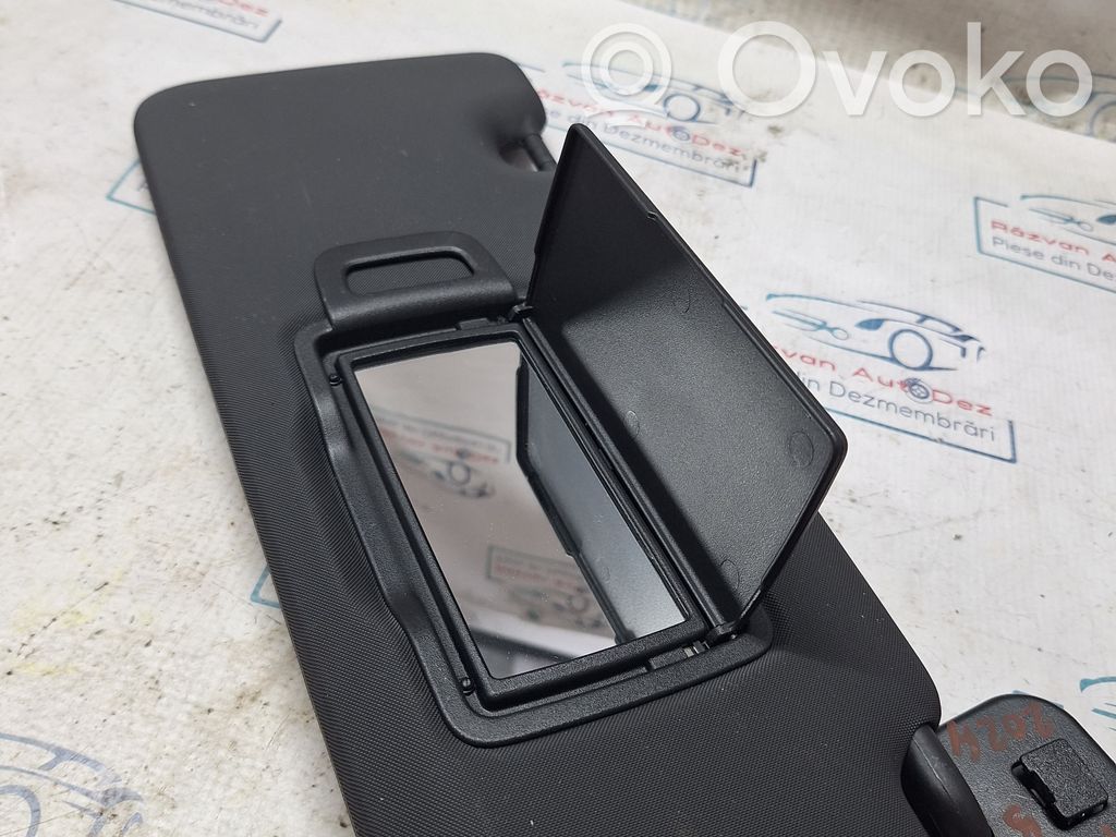 Sun visor