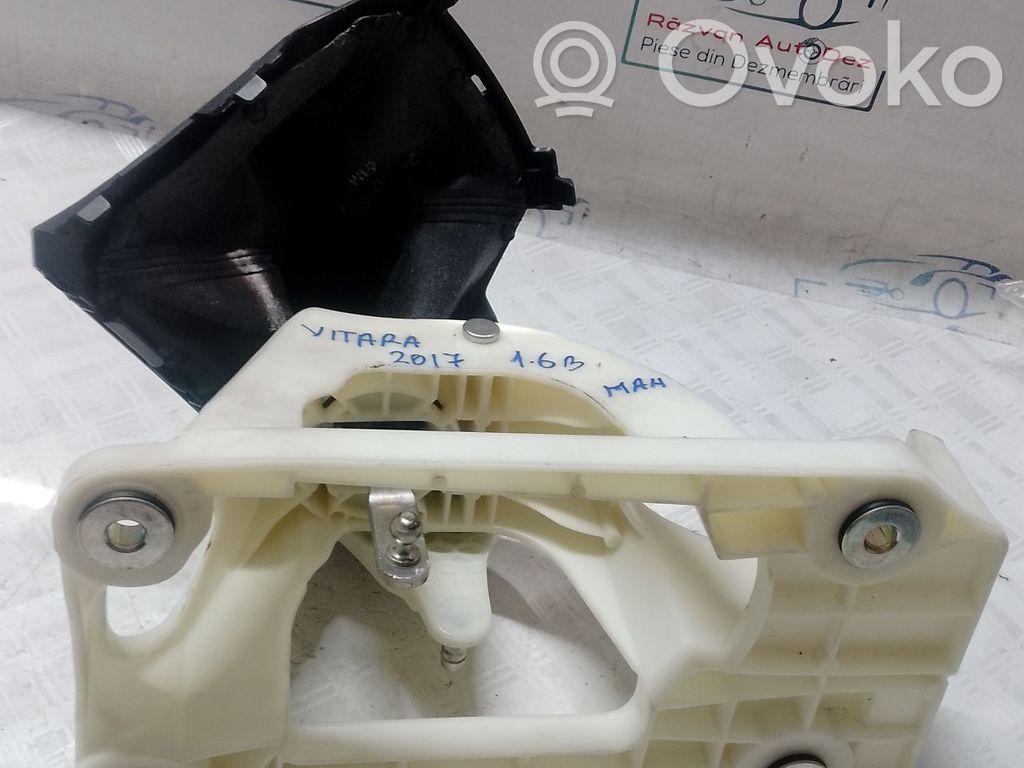 Suzuki Grand Vitara I Drążek zmiany biegów 