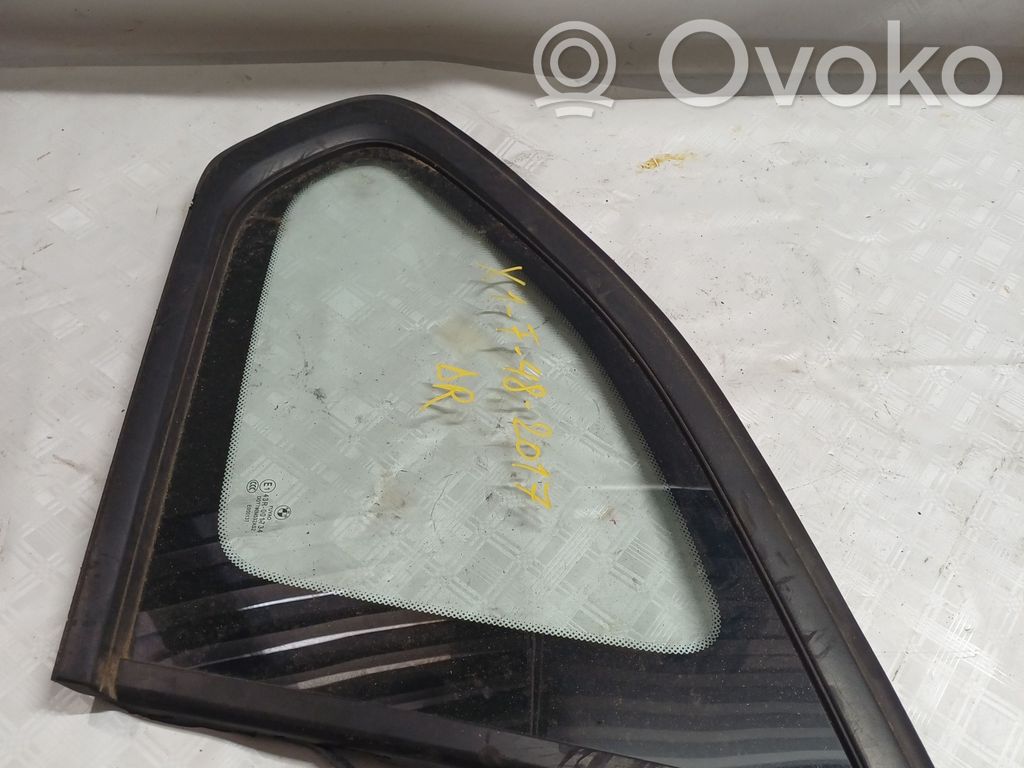 Rear side window