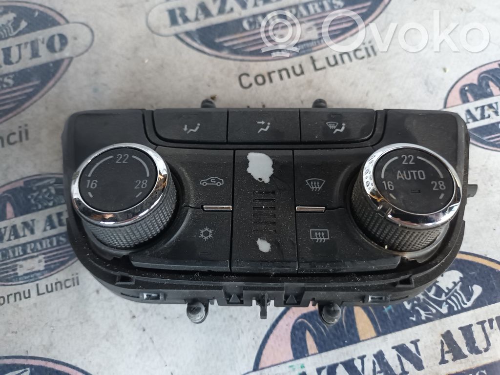 Opel Mokka Climate control unit 