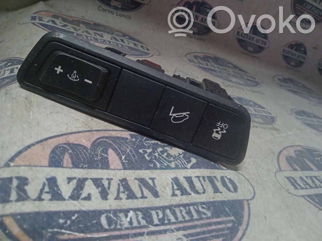 Hyundai ix35 Przyciski / Przełącznik regulacji głośności 
