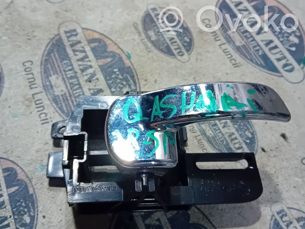 Nissan Qashqai Rear door interior handle 