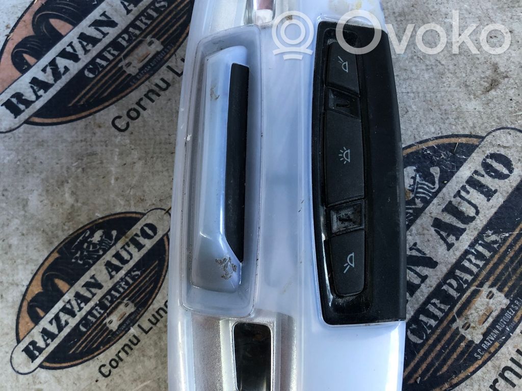 BMW X1 F48 F49 Światło fotela przedniego 