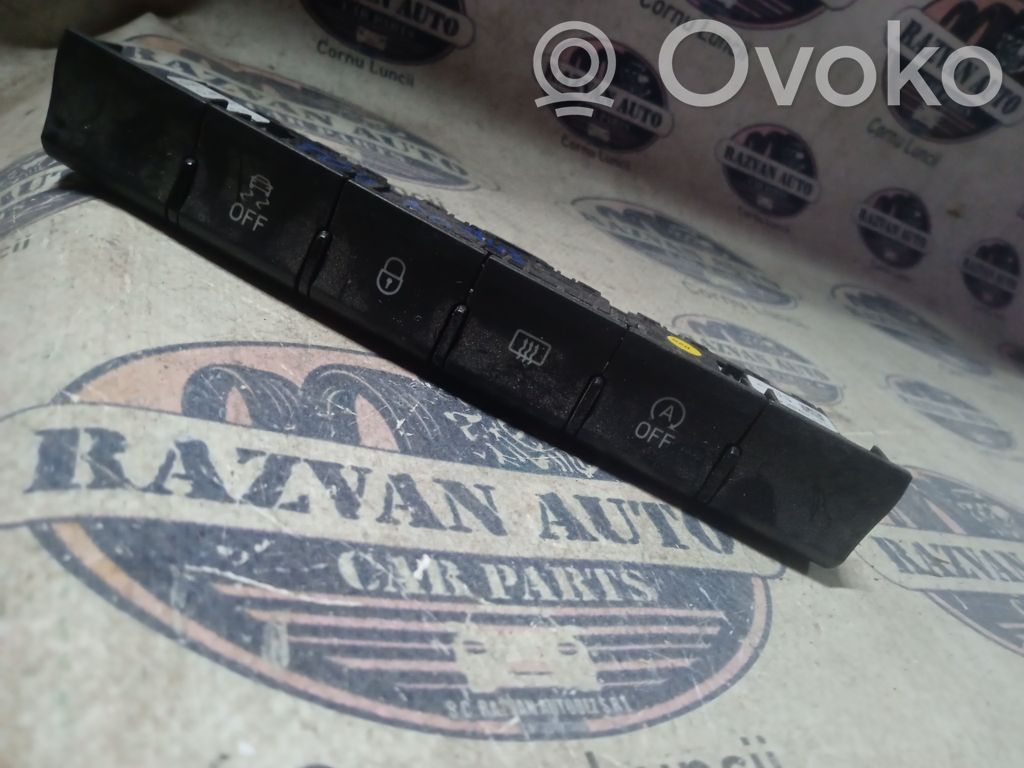 Seat Toledo I (1L) Przyciski / Przełącznik regulacji głośności 