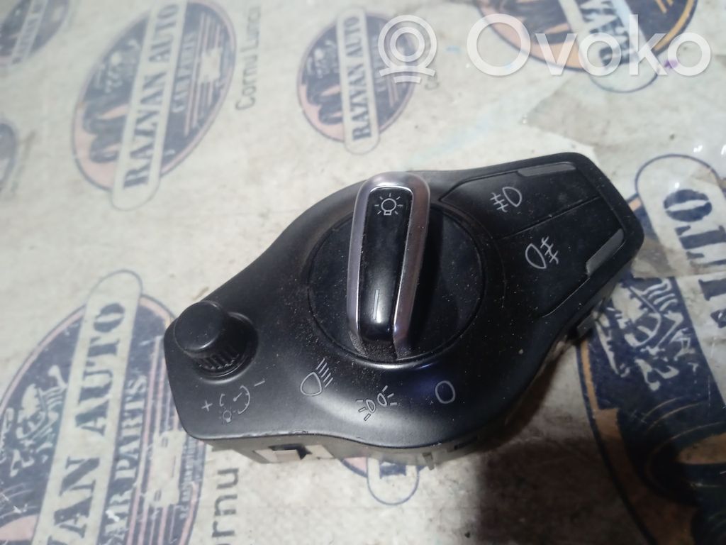 Audi A4 S4 B8 8K Przełącznik świateł 