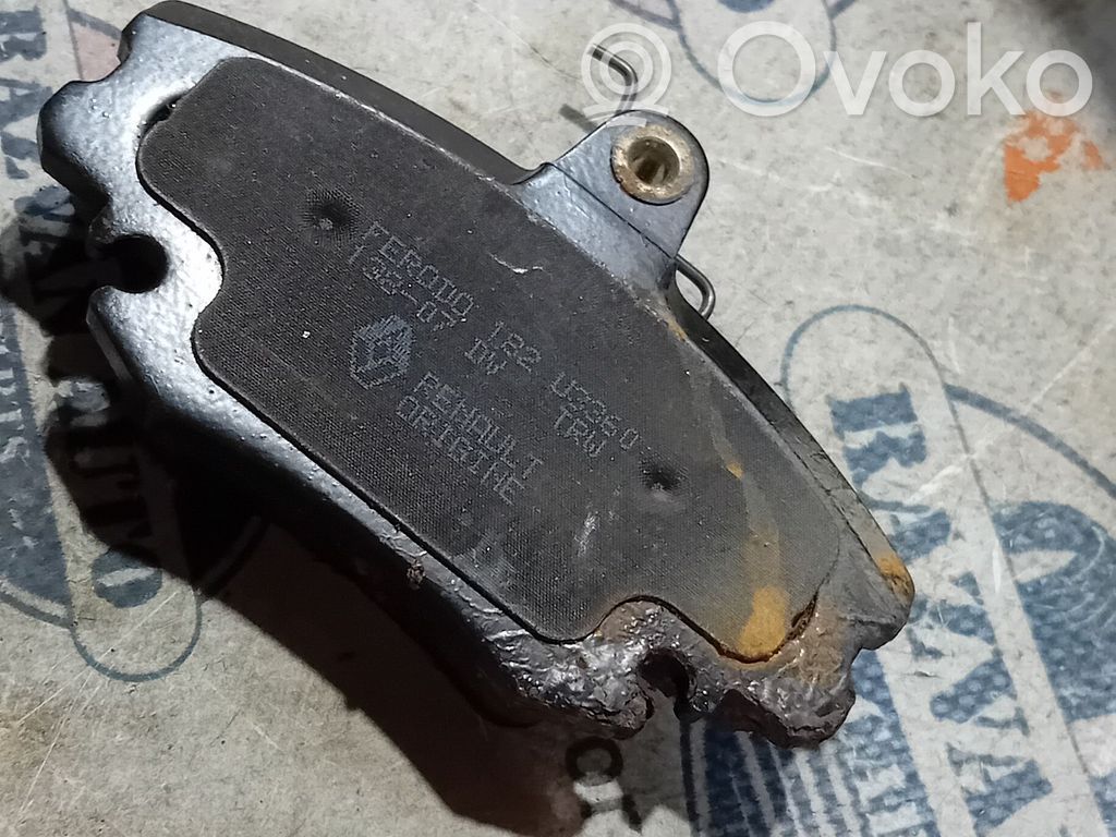 Volkswagen Golf V Klocki hamulcowe przednie 