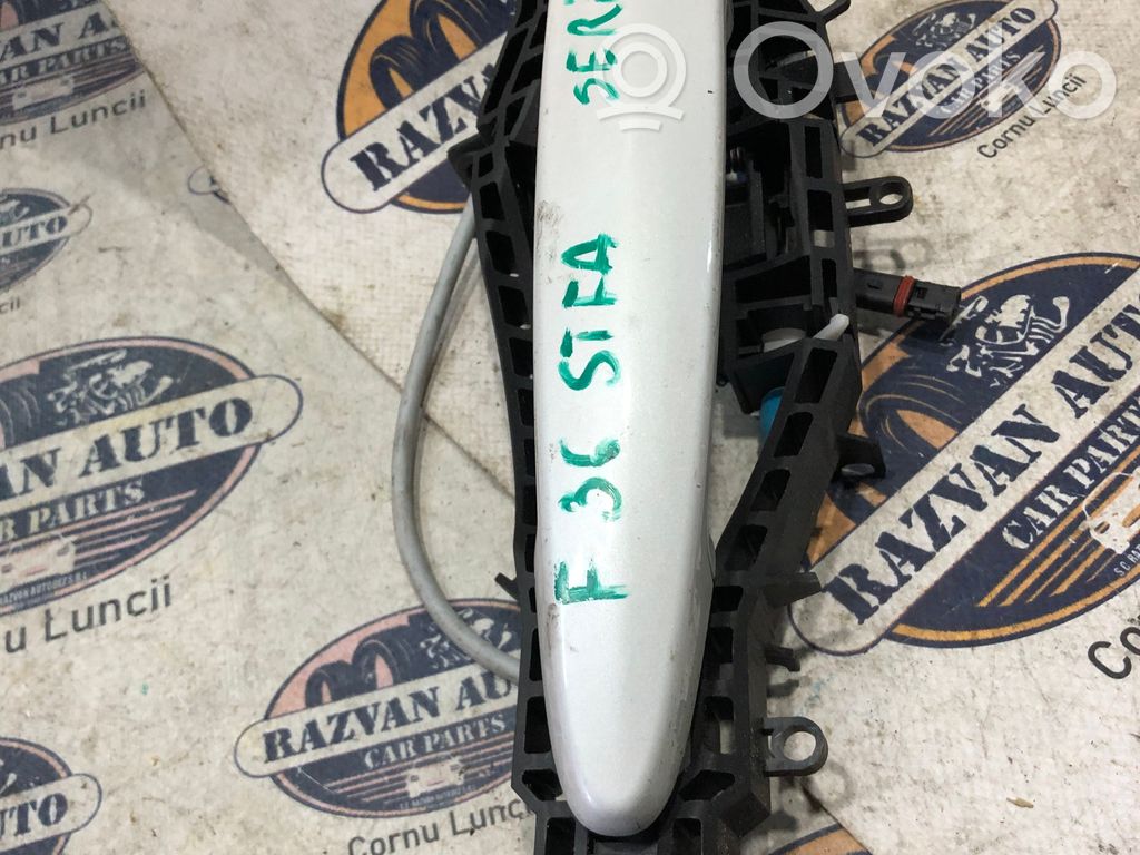 BMW 4 F32 F33 Manecilla externa puerta delantera 