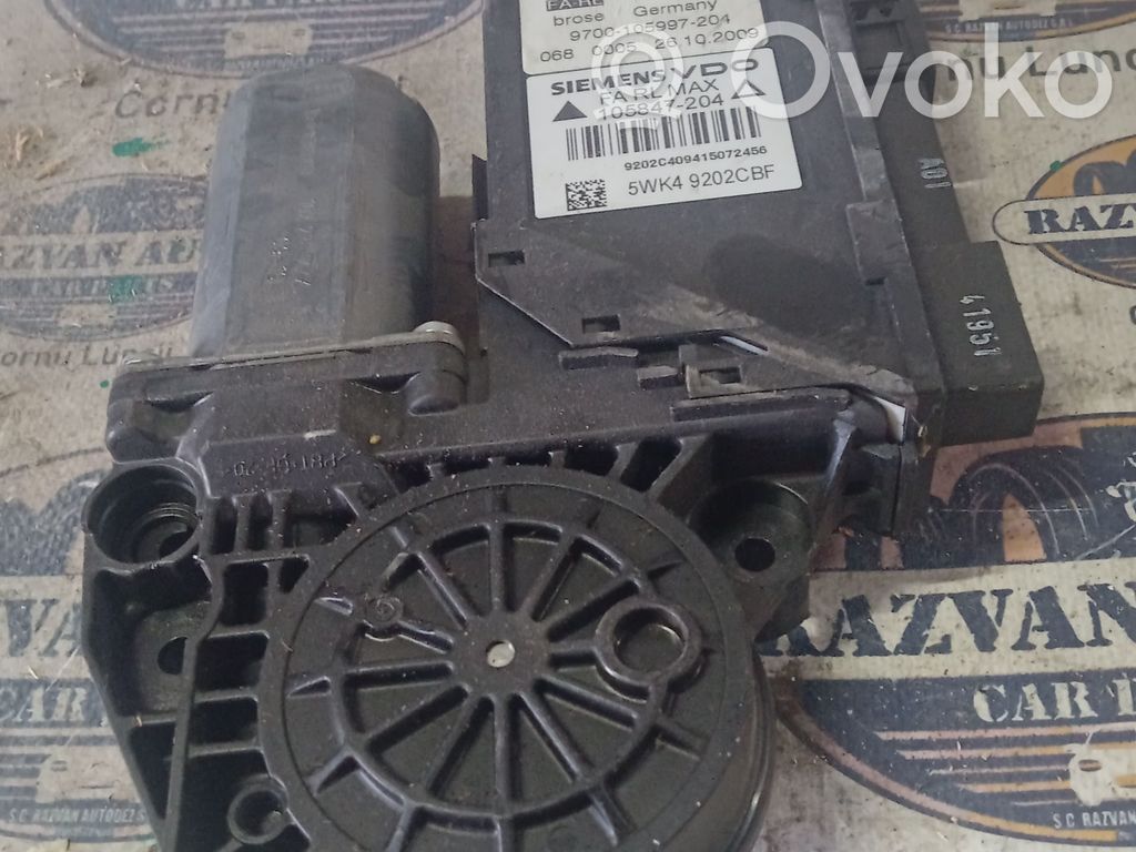 Seat Exeo (3R) Etuoven ikkunan nostomoottori 