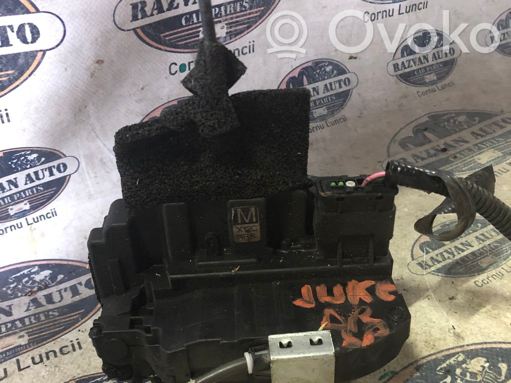Nissan Juke I F15 Zamek drzwi tylnych 