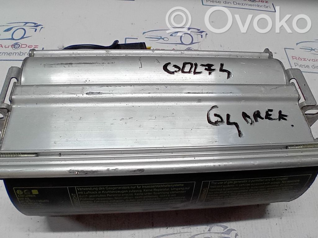 Volkswagen Golf IV Passenger airbag 
